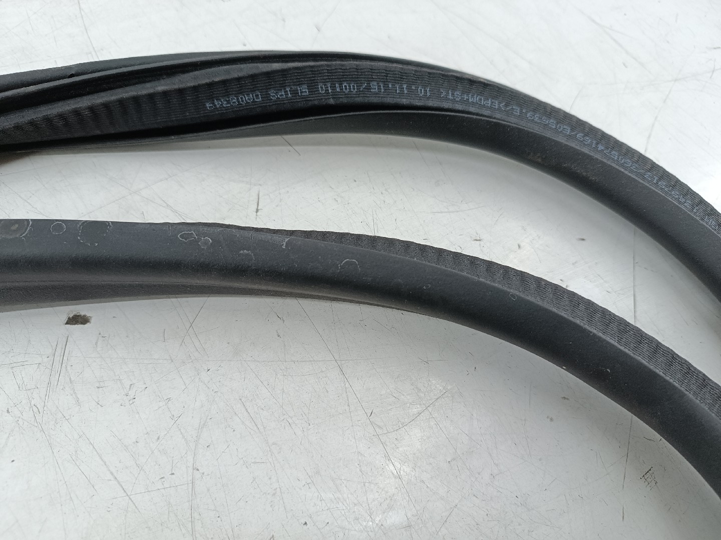 Borracha Porta Tras Direito OPEL ASTRA K (B16) | 15 -  Imagem-1