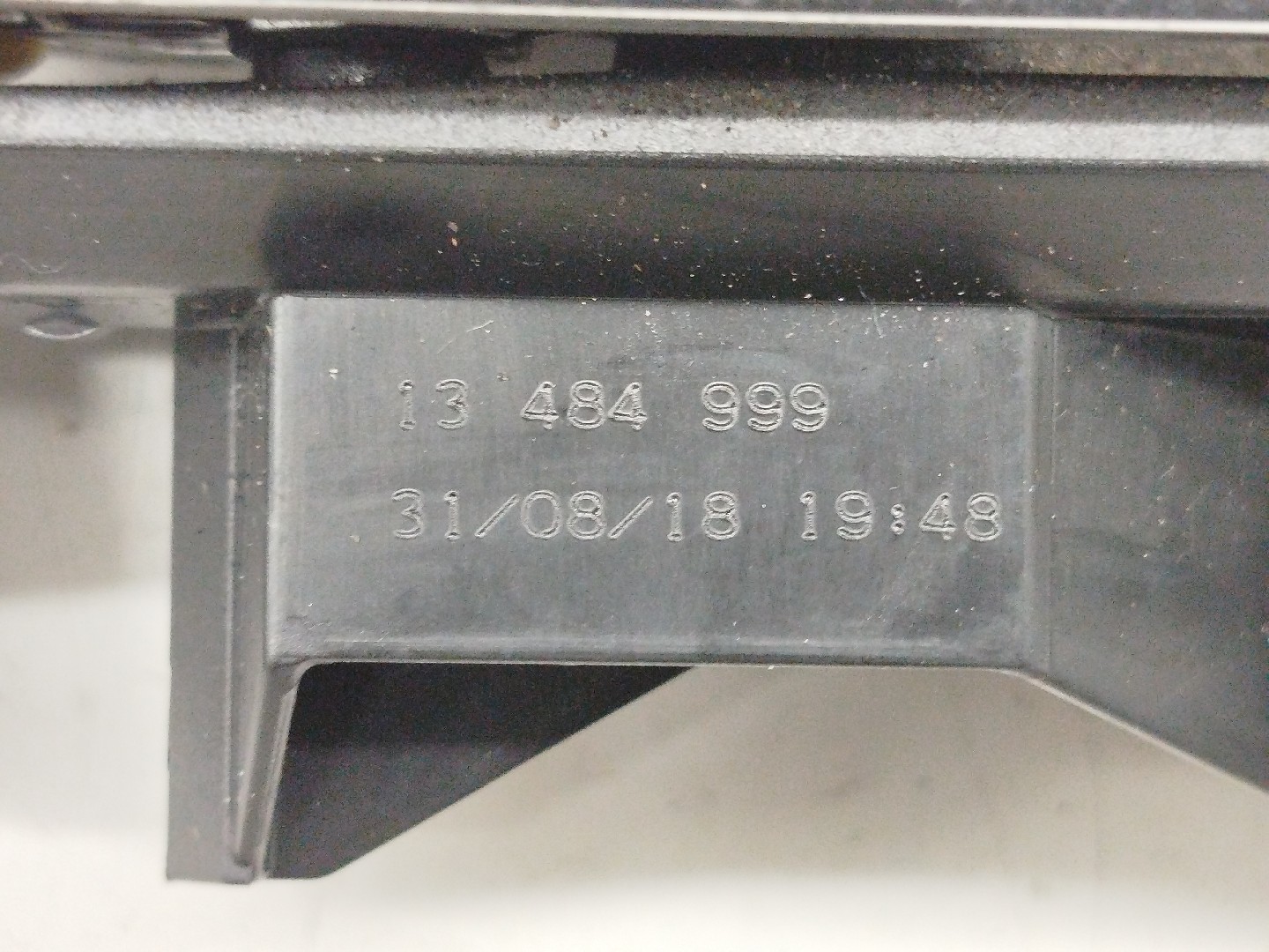 Puxador interior de porta traseira esquerda OPEL CROSSLAND X (P17) | 17 -  Imagem-1