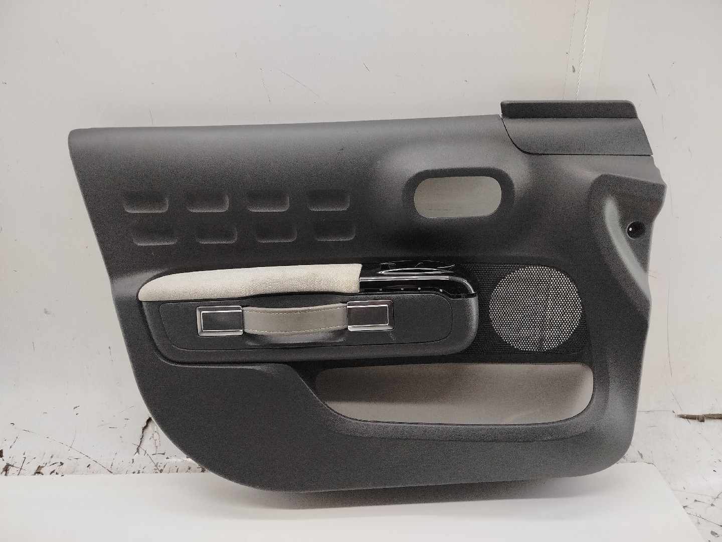 Quartela de porta frente esquerda CITROEN C3 III (SX) | 16 -  Imagem-4