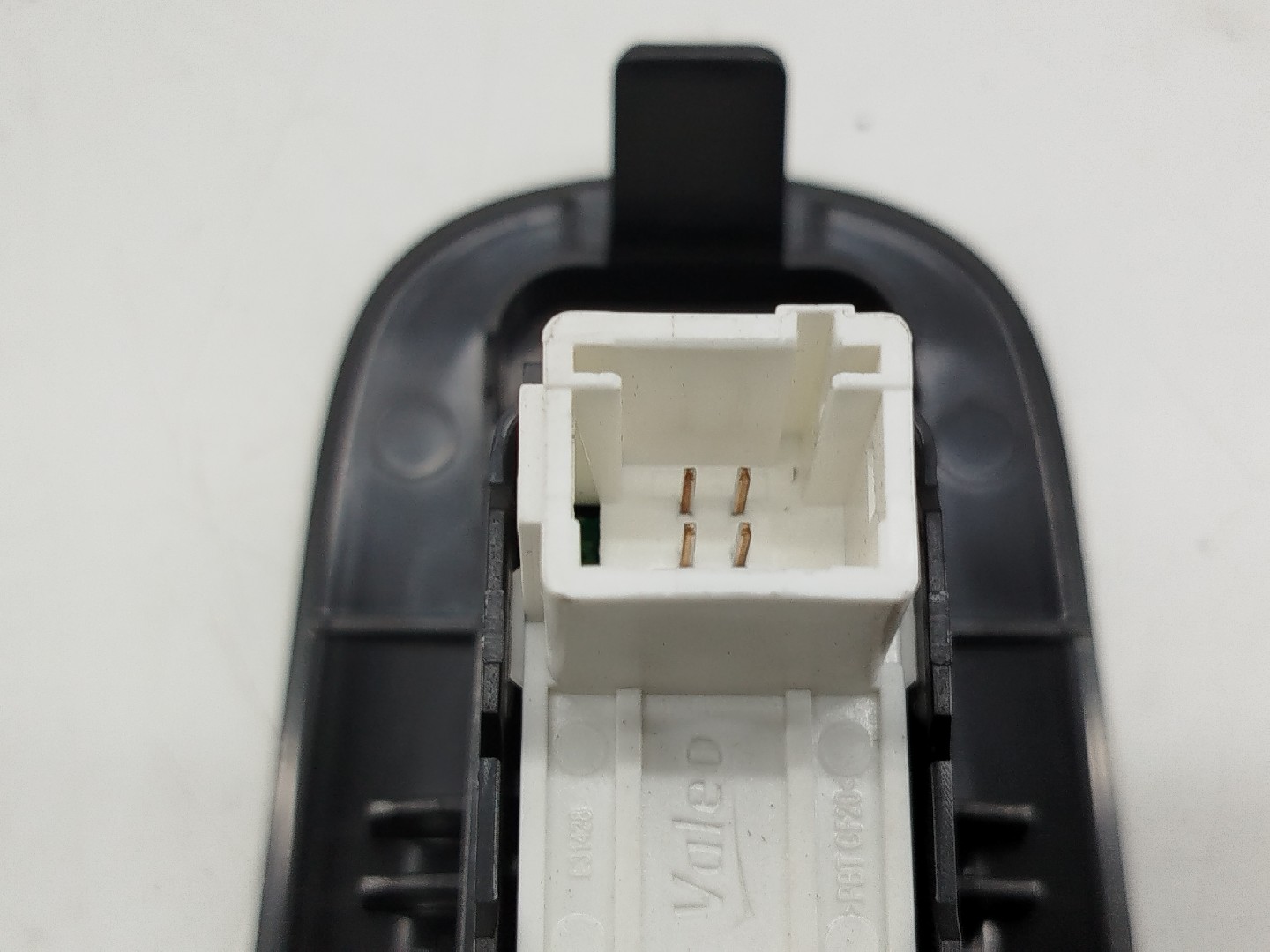 Comutador de vidro frente direito PEUGEOT 308 II | 13 -  Imagem-2