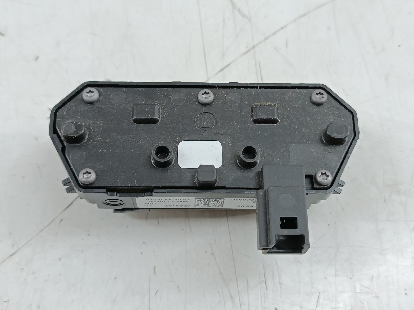 Interruptor Banco Direito MERCEDES-BENZ CLA (C118) | 19 -  Imagem-1