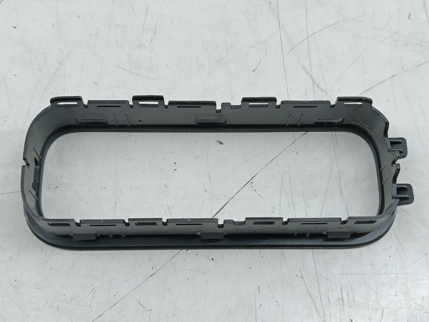 Acabamento Interior MERCEDES-BENZ A-CLASS (W177) | 18 - 