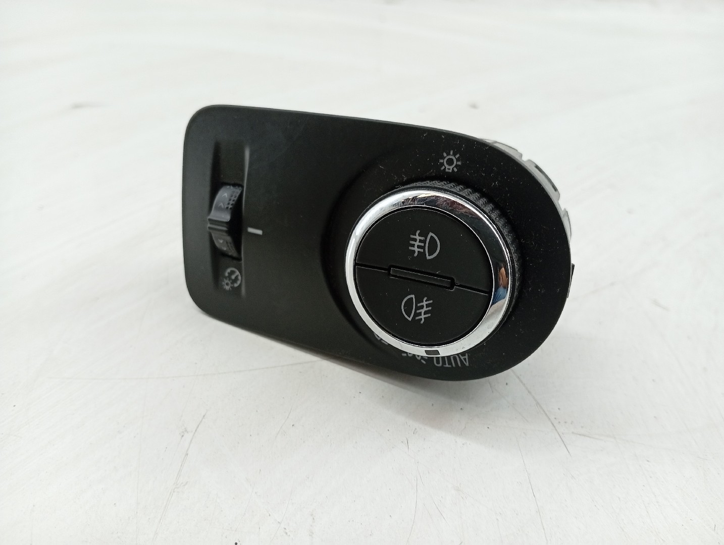 Regulador de luzes OPEL ASTRA K (B16) | 15 - 