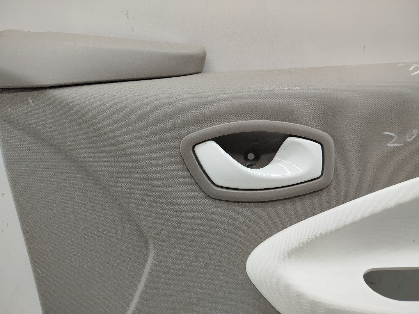 Quartela de porta frente direita RENAULT ZOE (BFM_) | 12 -  Imagem-1