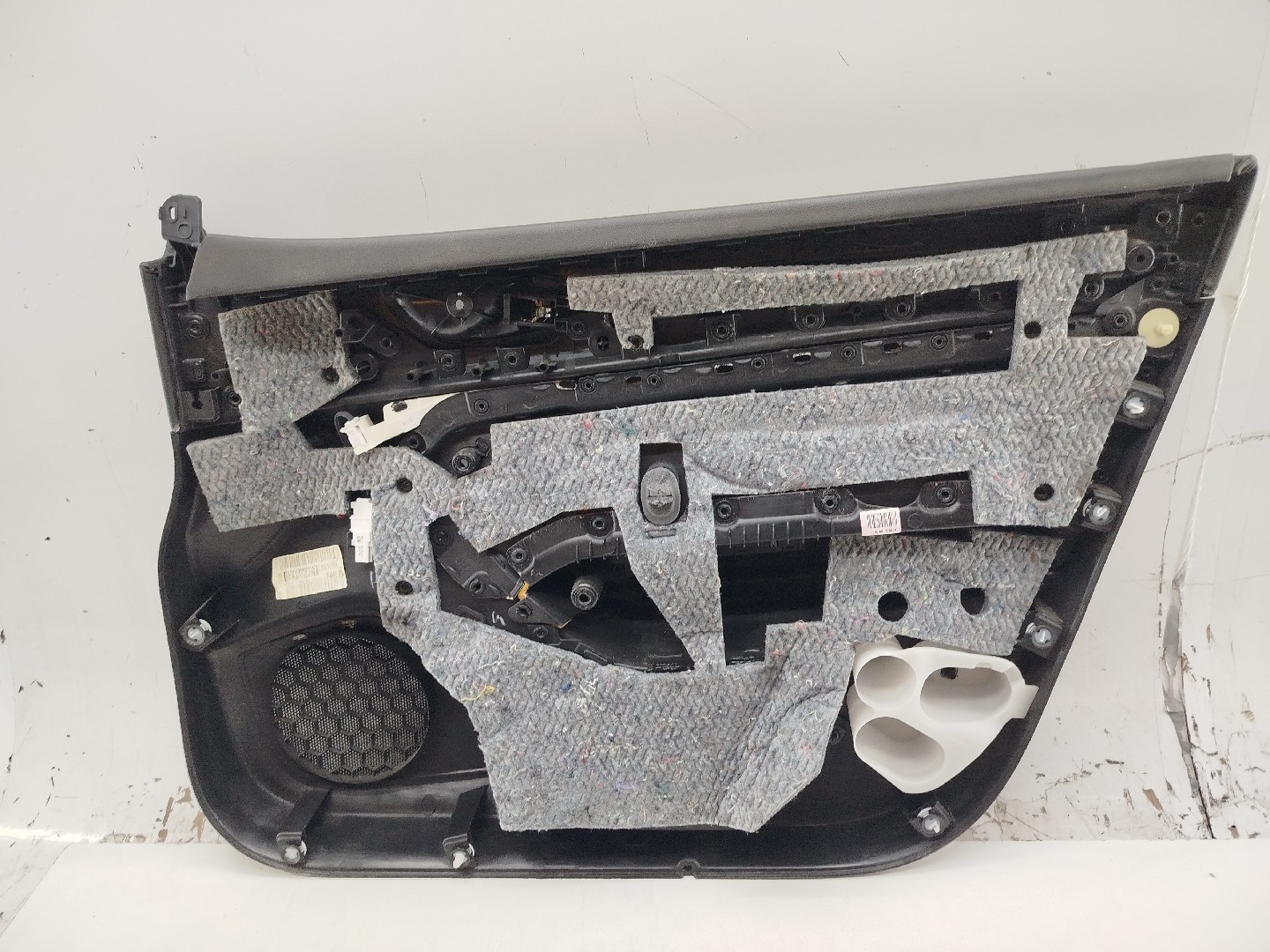 Quartela de porta frente esquerda RENAULT MEGANE IV Hatchback (B9A/M/N_) | 15 -  Imagem-5