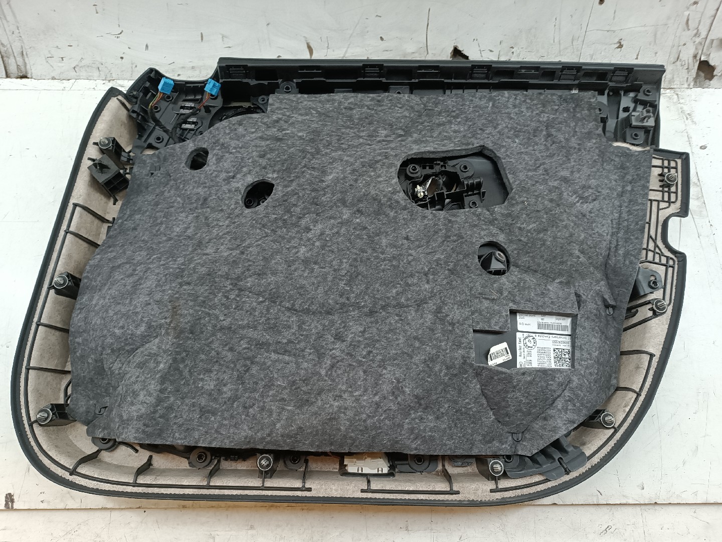 Quartela de porta frente esquerda MERCEDES-BENZ C-CLASS (W205) | 13 -  Imagem-7