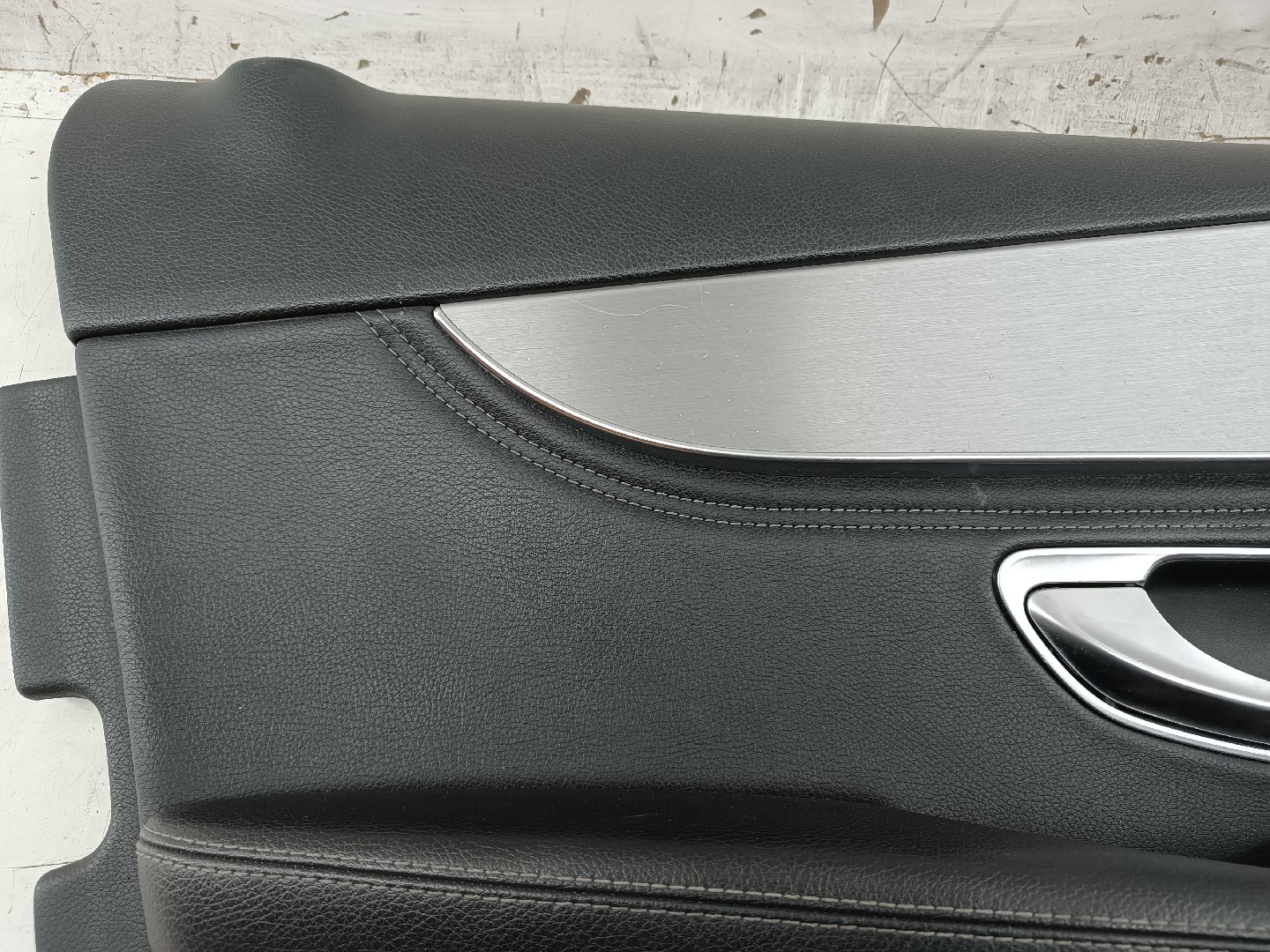 Quartela de porta frente esquerda MERCEDES-BENZ C-CLASS (W205) | 13 -  Imagem-10