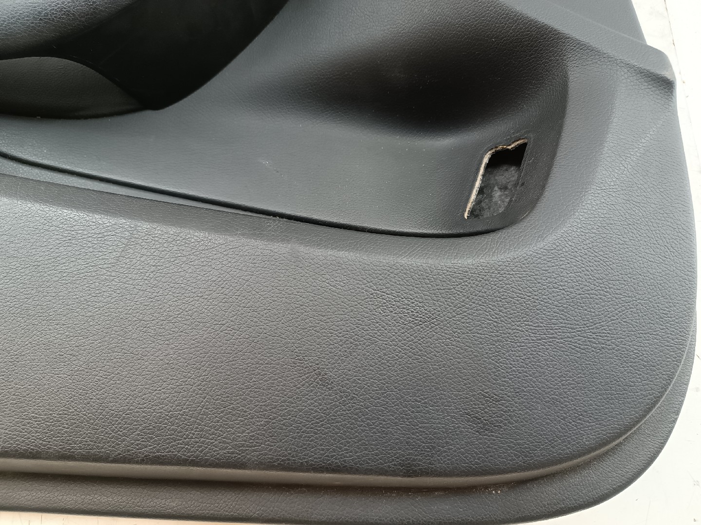 Quartela de porta frente esquerda MERCEDES-BENZ C-CLASS (W205) | 13 -  Imagem-8