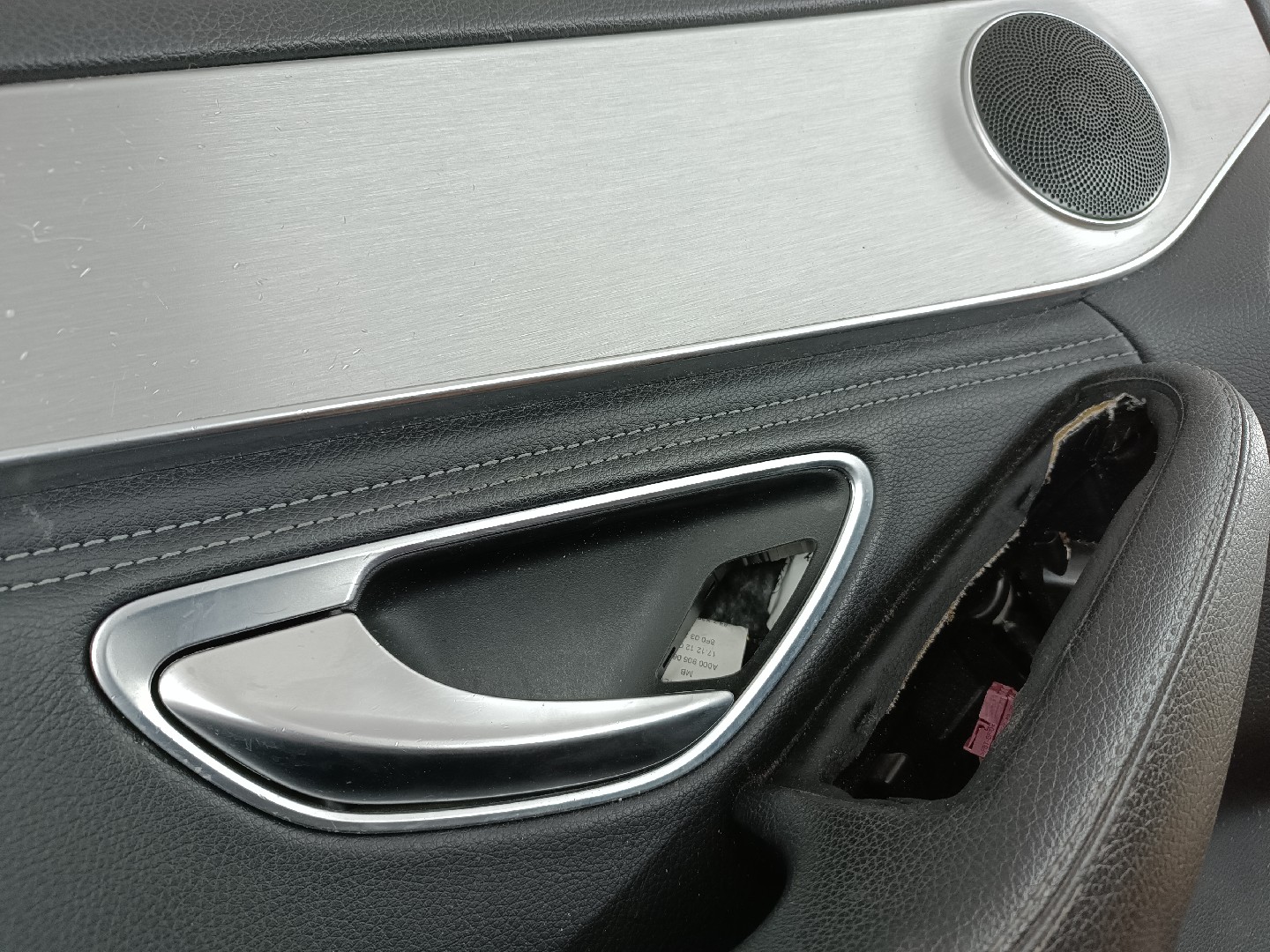 Quartela de porta frente esquerda MERCEDES-BENZ C-CLASS (W205) | 13 -  Imagem-12