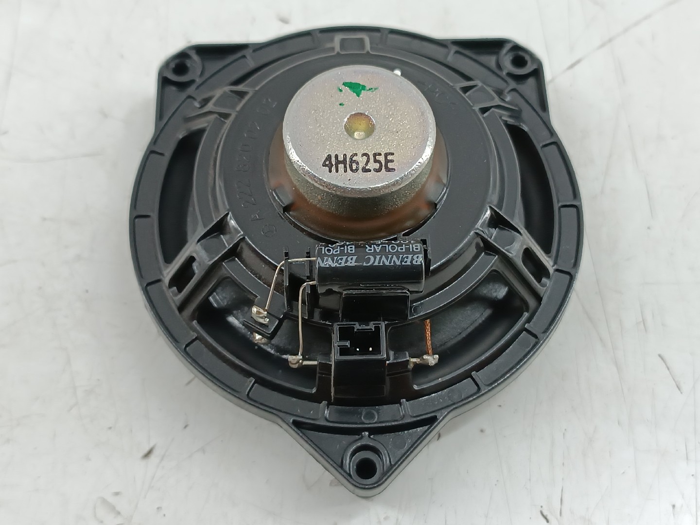 Tweeter da Porta MERCEDES-BENZ C-CLASS (W205) | 13 -  Imagem-2