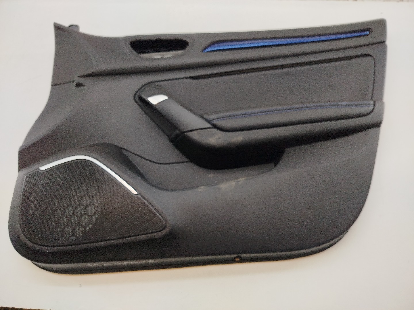 Quartela de porta frente direita RENAULT MEGANE IV Hatchback (B9A/M/N_) | 15 -  Imagem-5