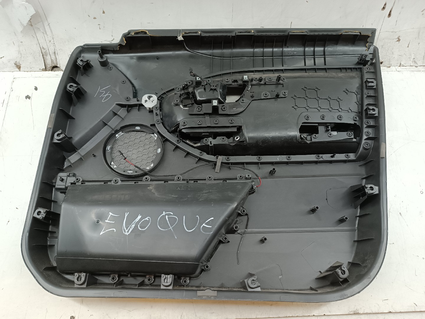 Quartela de porta frente esquerda LAND ROVER RANGE ROVER EVOQUE (L538) | 11 - 