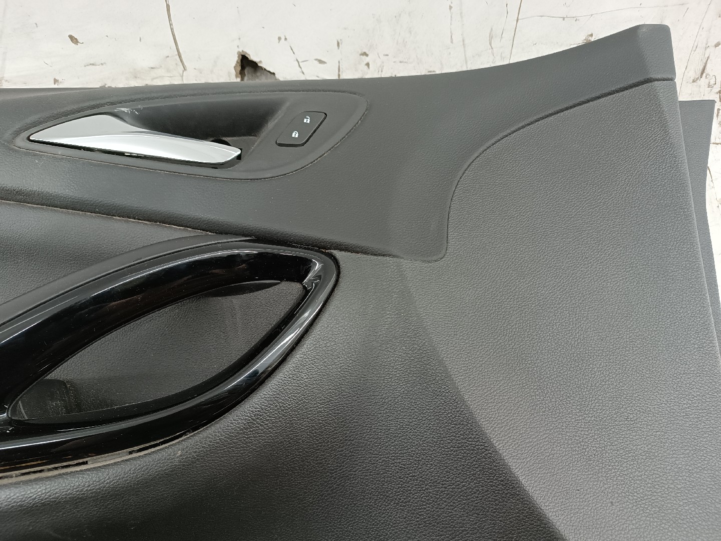 Quartela de porta frente esquerda OPEL ASTRA K (B16) | 15 -  Imagem-8