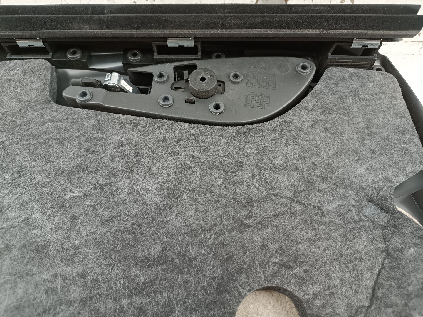 Quartela / forra Porta Tras Direito OPEL ASTRA K (B16) | 15 -  Imagem-4