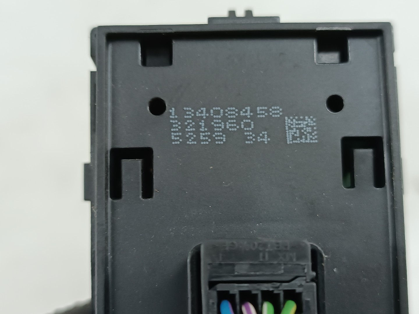 Comutador de vidro frente esquerdo OPEL ASTRA K (B16) | 15 -  Imagem-1