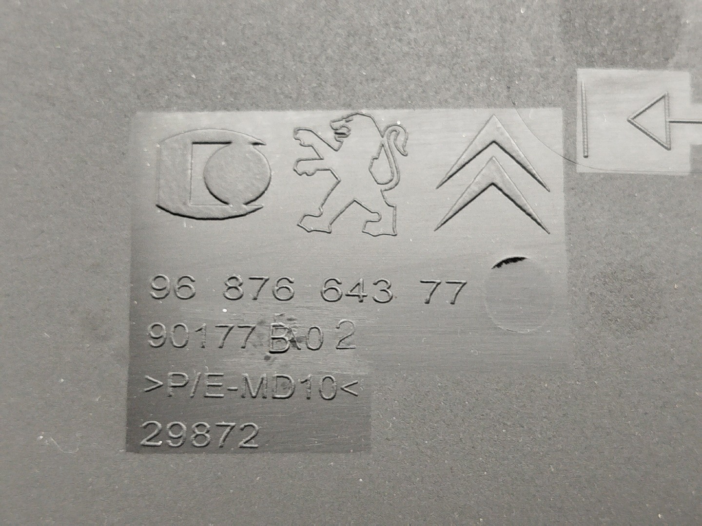 Tampa Superior da Porta da Mala CITROEN DS5 | 11 - 15 Imagem-3