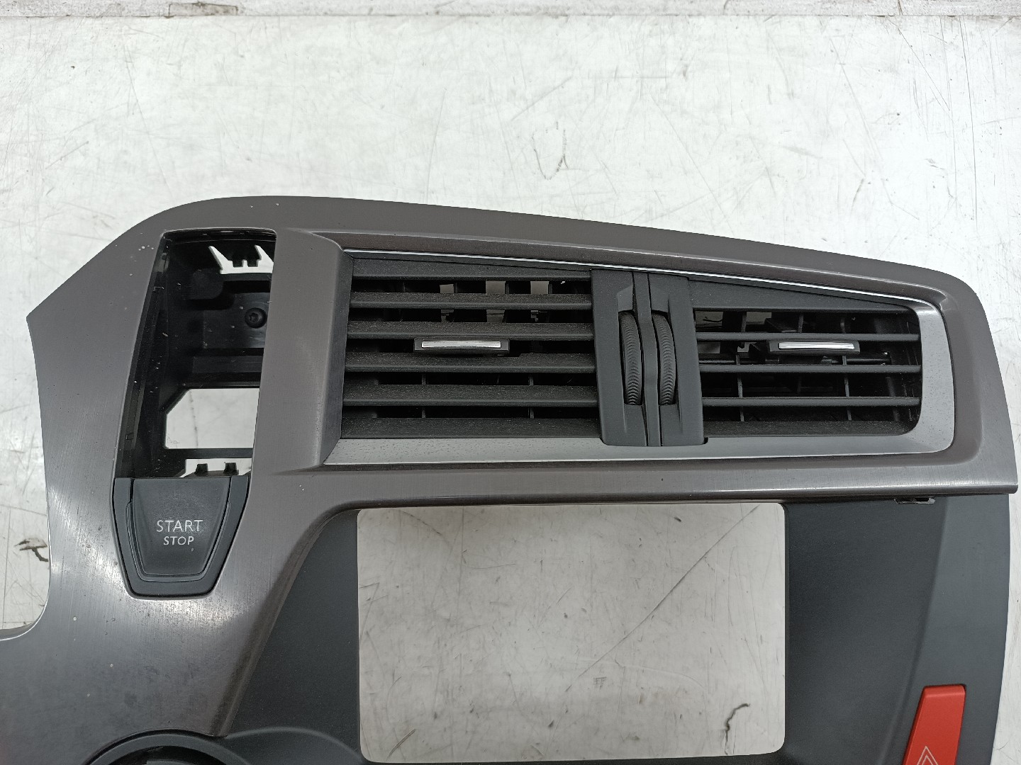 Consola central com difusor de ar CITROEN DS5 | 11 - 15 Imagem-6