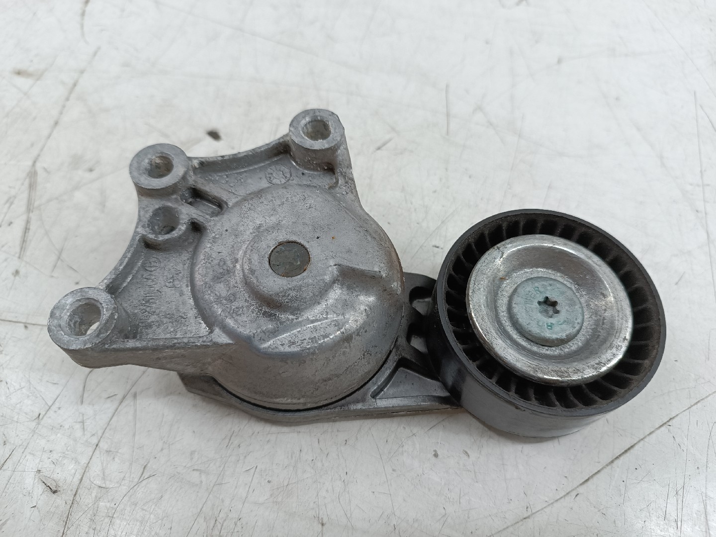 Rolo tensor, correia trapezoidal CITROEN DS5 | 11 - 15 Imagem-1