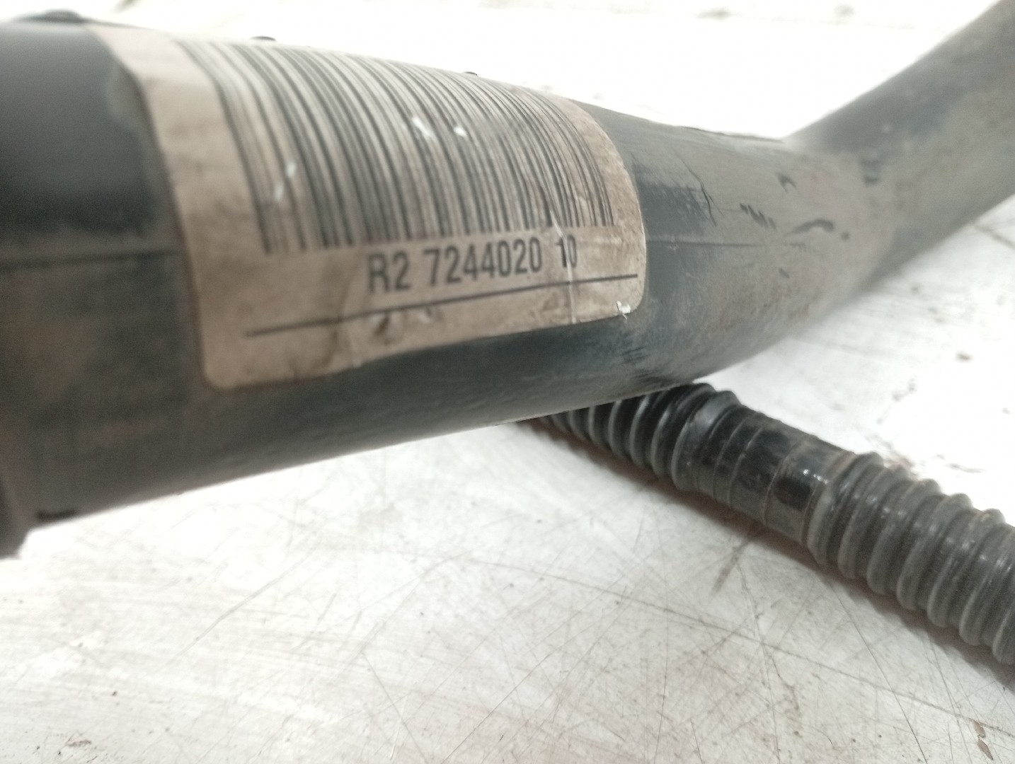 Tubo do combustível BMW 1 (F20) | 11 - 19 Imagem-2