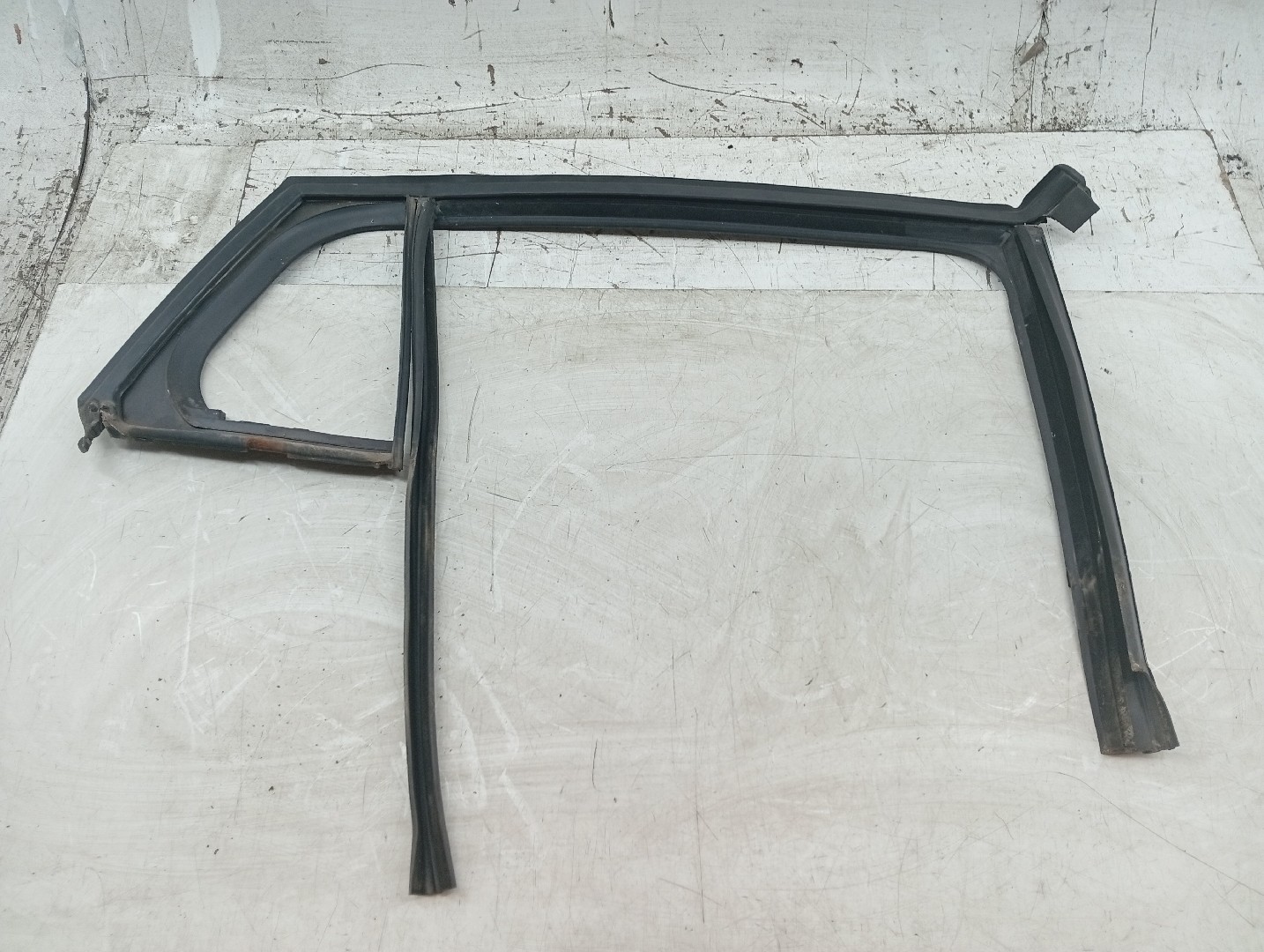 Borracha Da Porta Traseira Direita RENAULT MEGANE III Grandtour (KZ0/1) | 08 - 