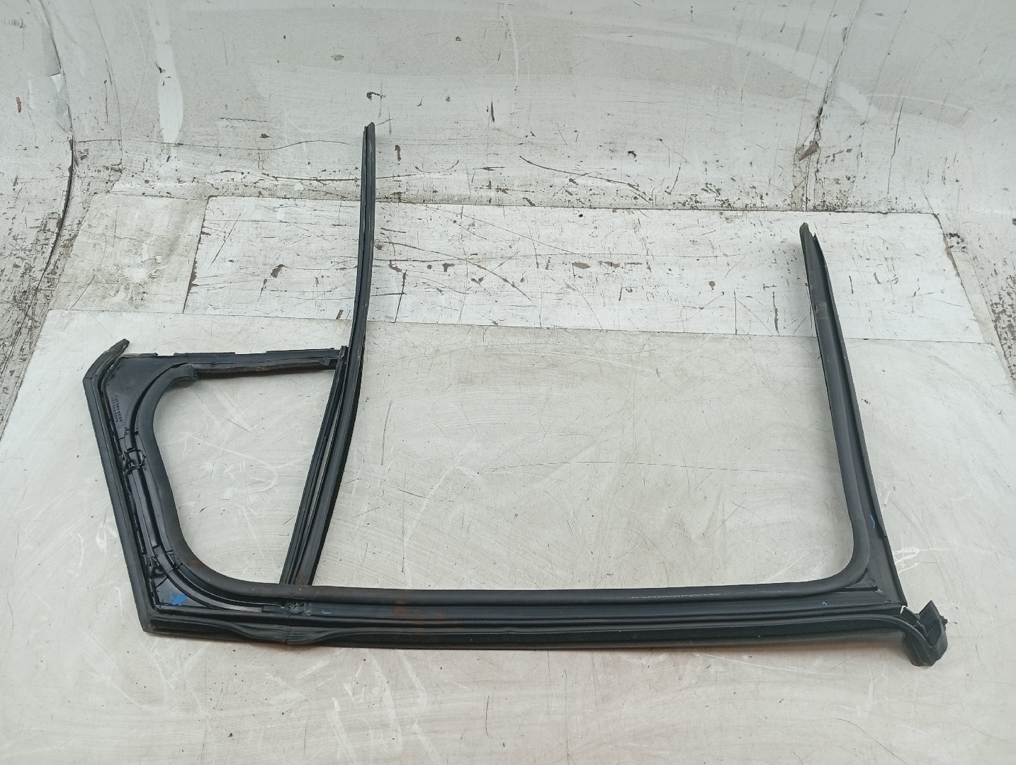 Borracha Da Porta Traseira Direita RENAULT MEGANE III Grandtour (KZ0/1) | 08 -  Imagem-3