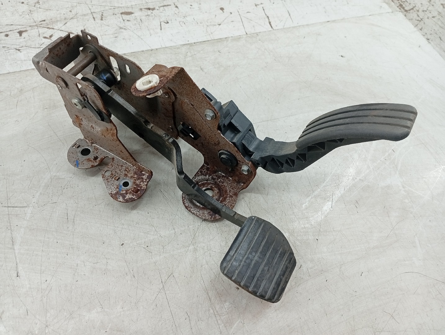 Pedal acelerador e travão RENAULT MEGANE III Grandtour (KZ0/1) | 08 -  Imagem-2