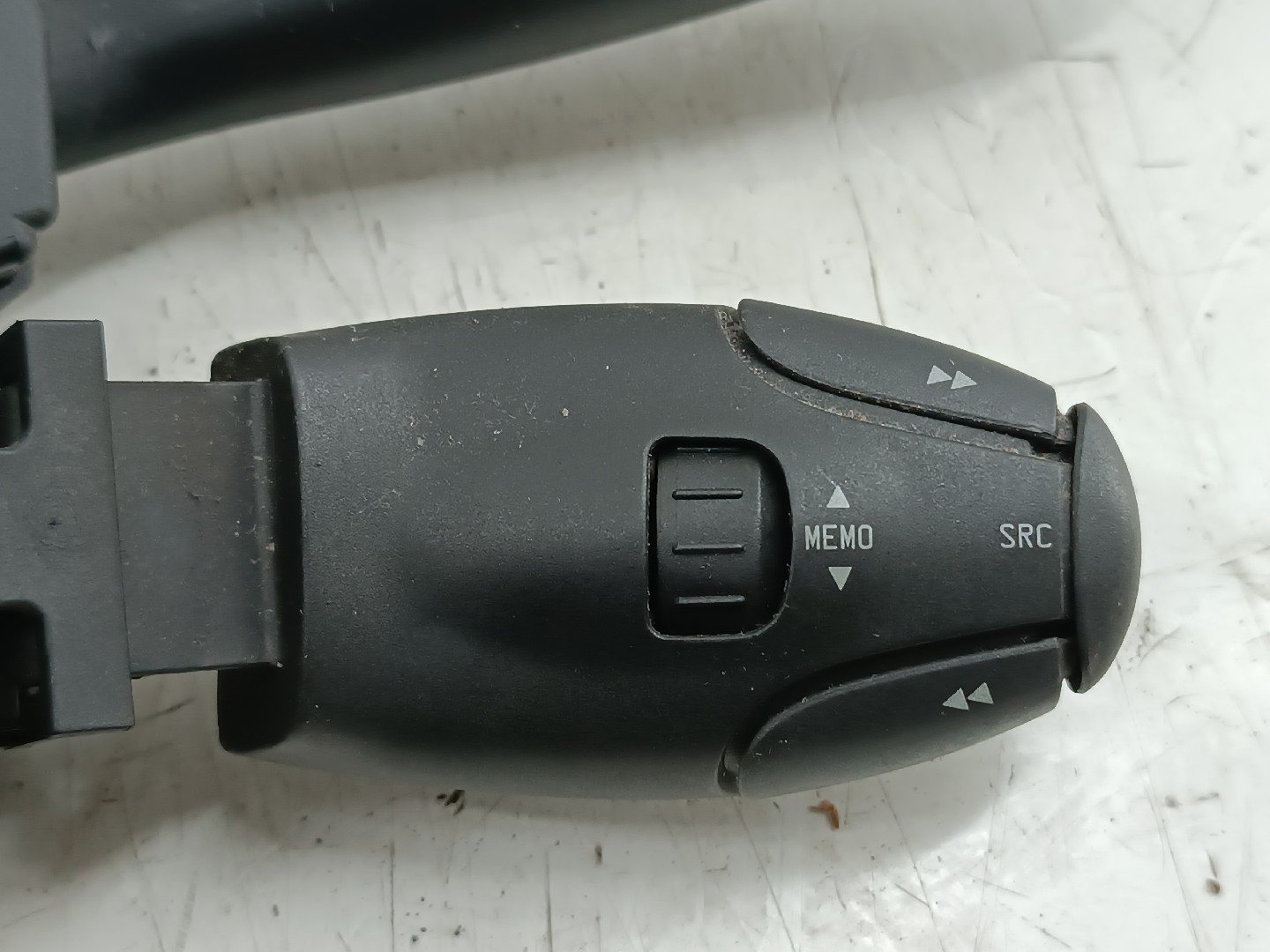 Comutador luzes,piscas,limp vidros e fita airbag PEUGEOT 307 (3A/C) | 00 - 12 Imagem-3