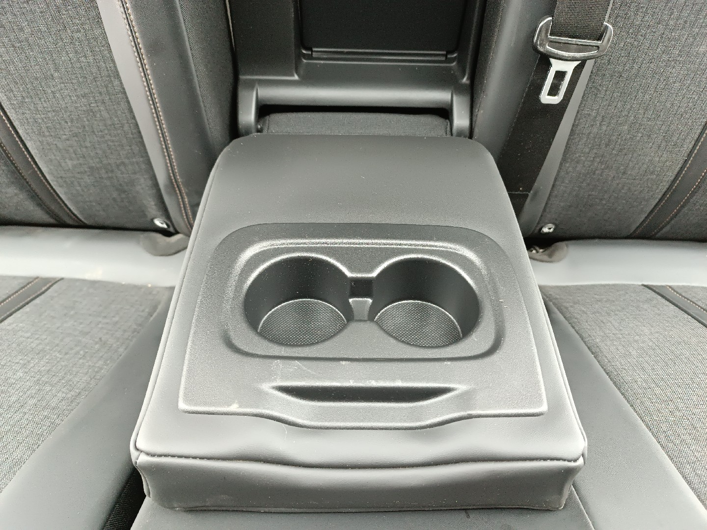 Conjunto de bancos com airbags PEUGEOT 3008 SUV (M_) | 16 -  Imagem-19