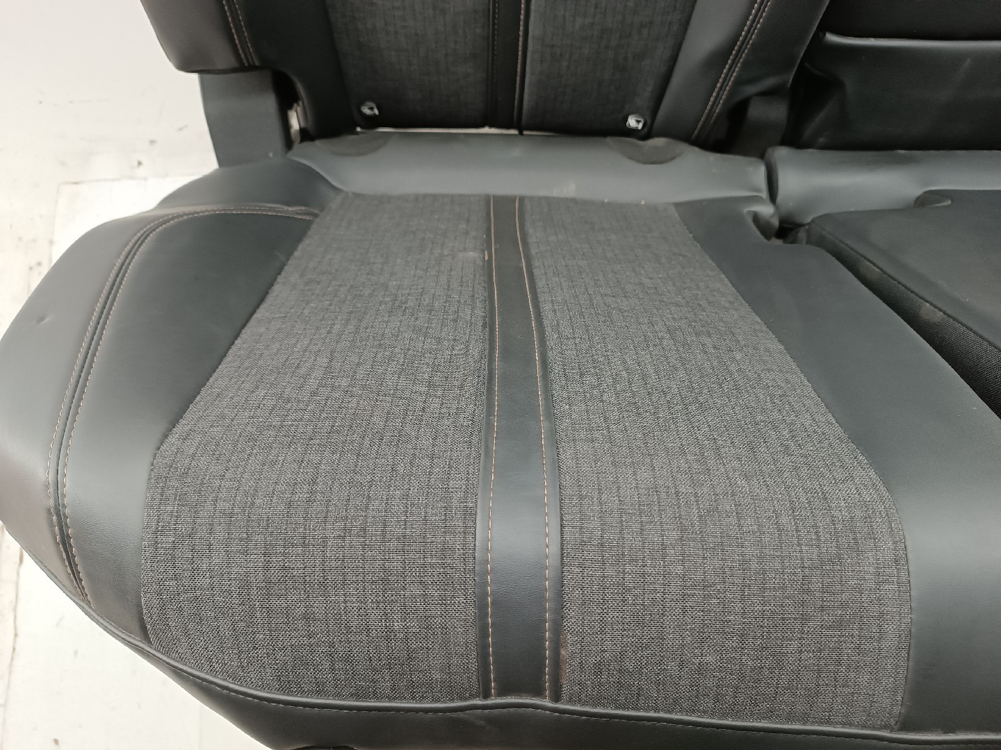 Conjunto de bancos com airbags PEUGEOT 3008 SUV (M_) | 16 -  Imagem-17