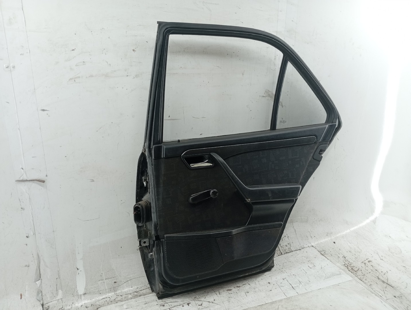 Porta Traseira Direita MERCEDES-BENZ C-CLASS (W202) | 93 - 00 Imagem-2