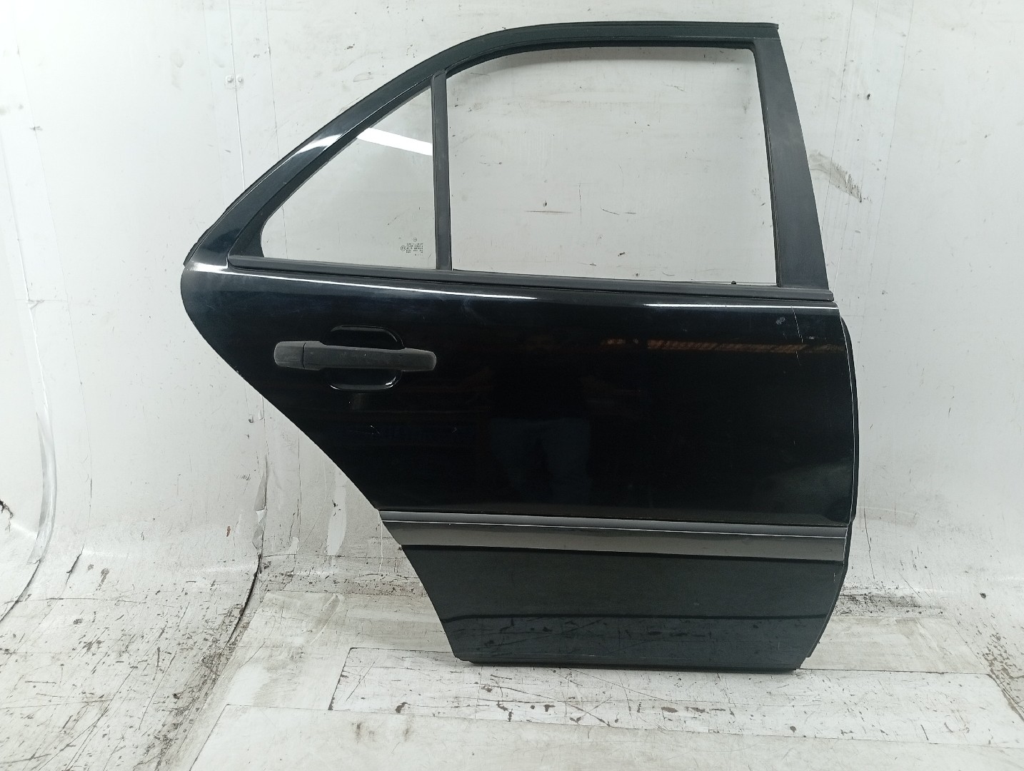Porta Traseira Direita MERCEDES-BENZ C-CLASS (W202) | 93 - 00 Imagem-4
