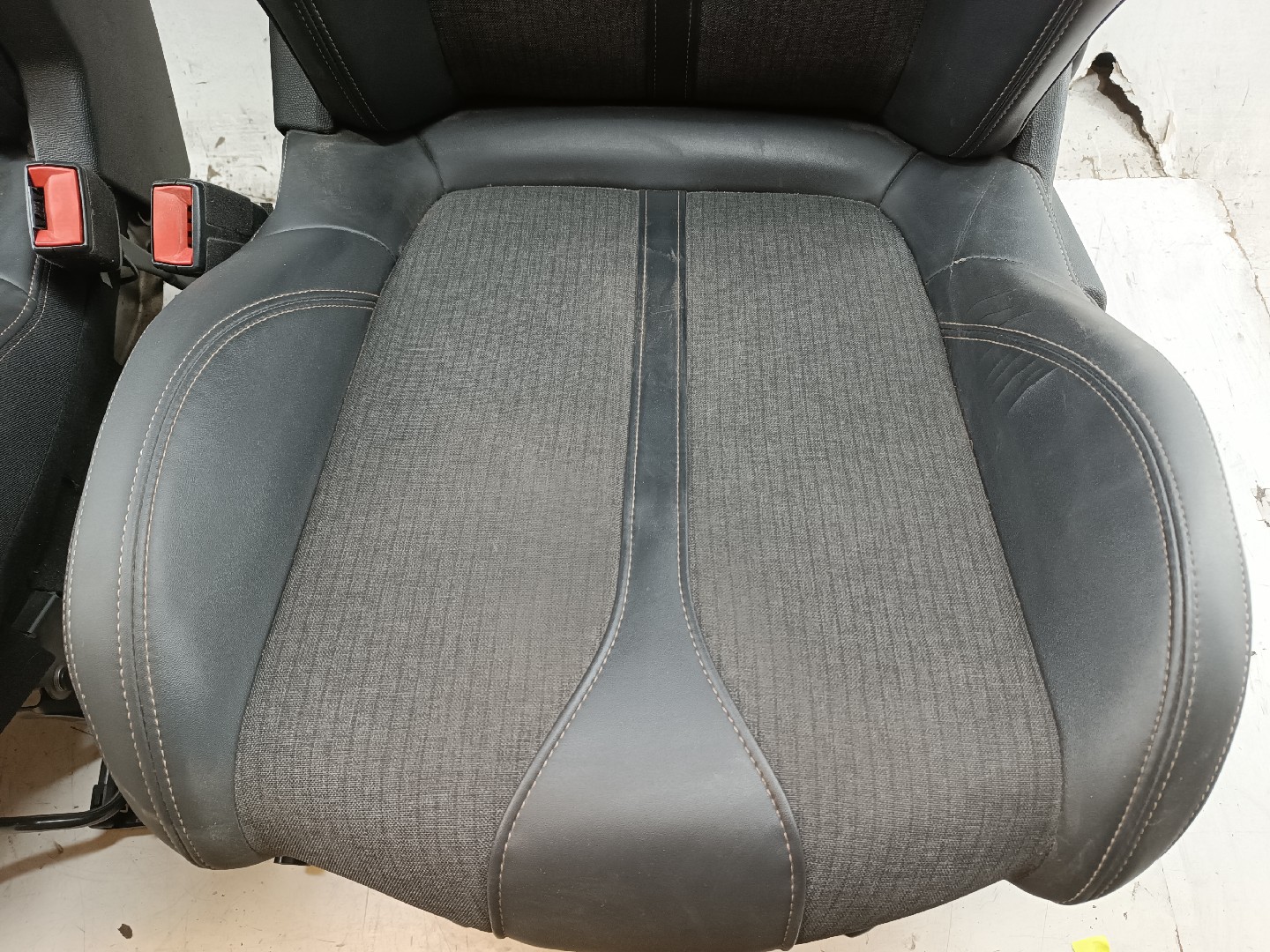 Conjunto de bancos com airbags PEUGEOT 3008 SUV (M_) | 16 -  Imagem-7