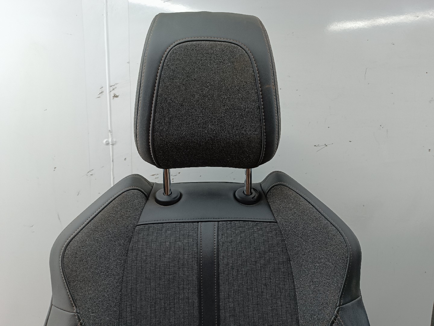 Conjunto de bancos com airbags PEUGEOT 3008 SUV (M_) | 16 -  Imagem-1