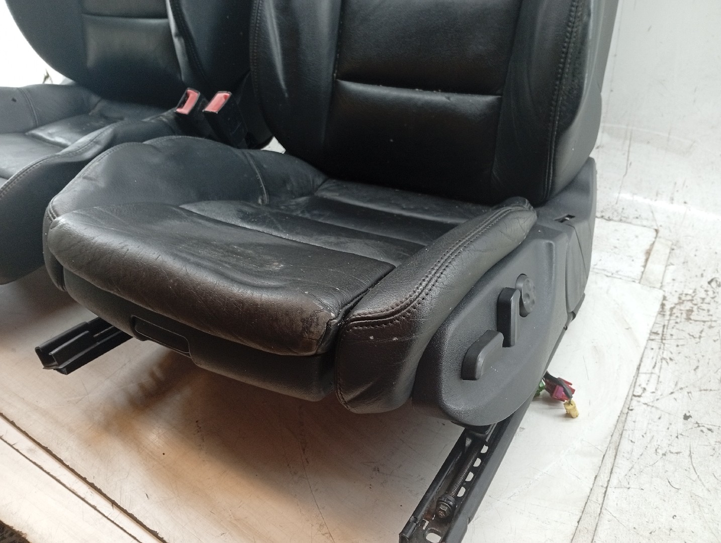 Bancos e quartelas AUDI A4 Avant (8E5, B6) | 00 - 05 Imagem-3