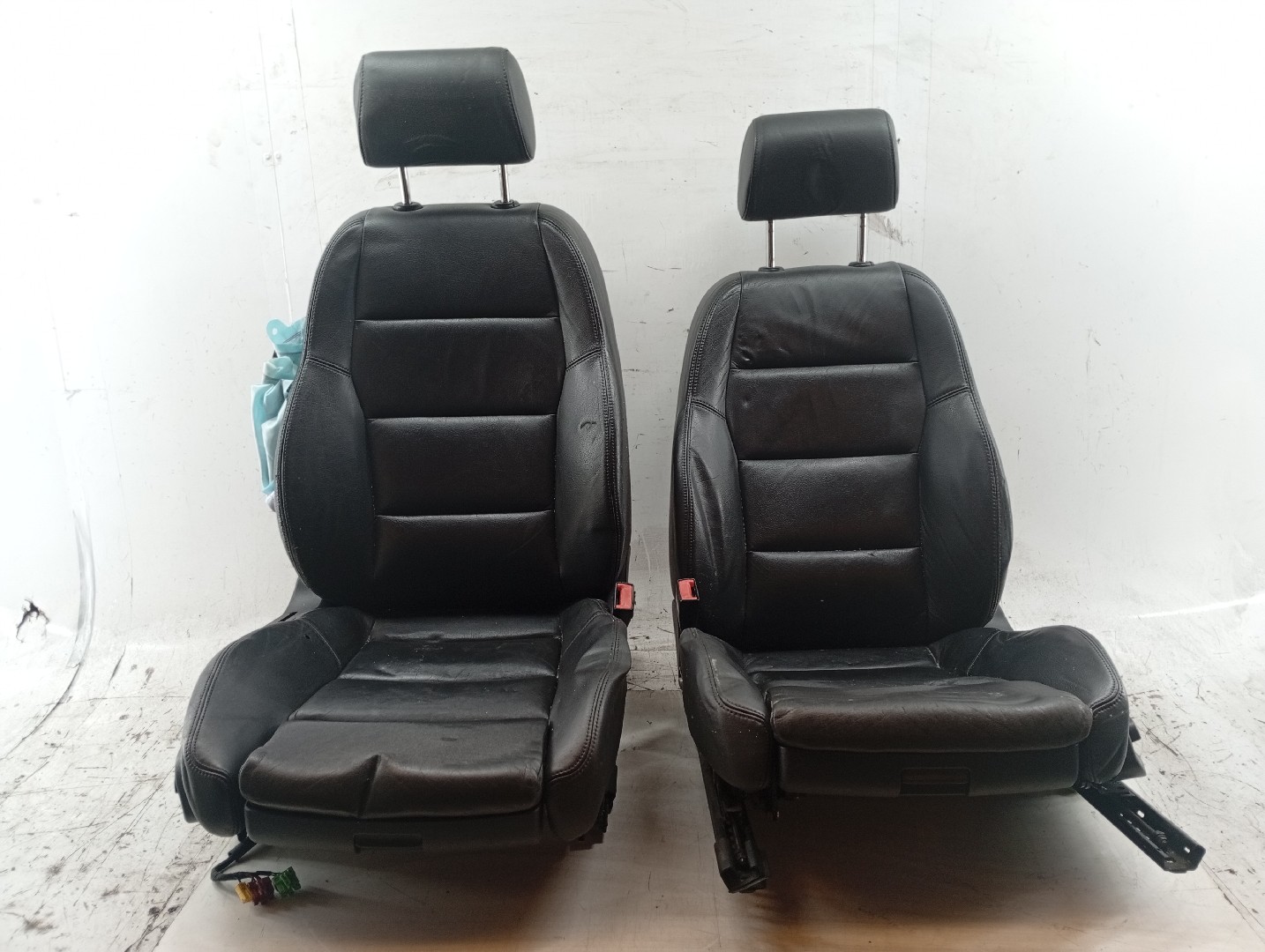 Bancos e quartelas AUDI A4 Avant (8E5, B6) | 00 - 05 Imagem-4