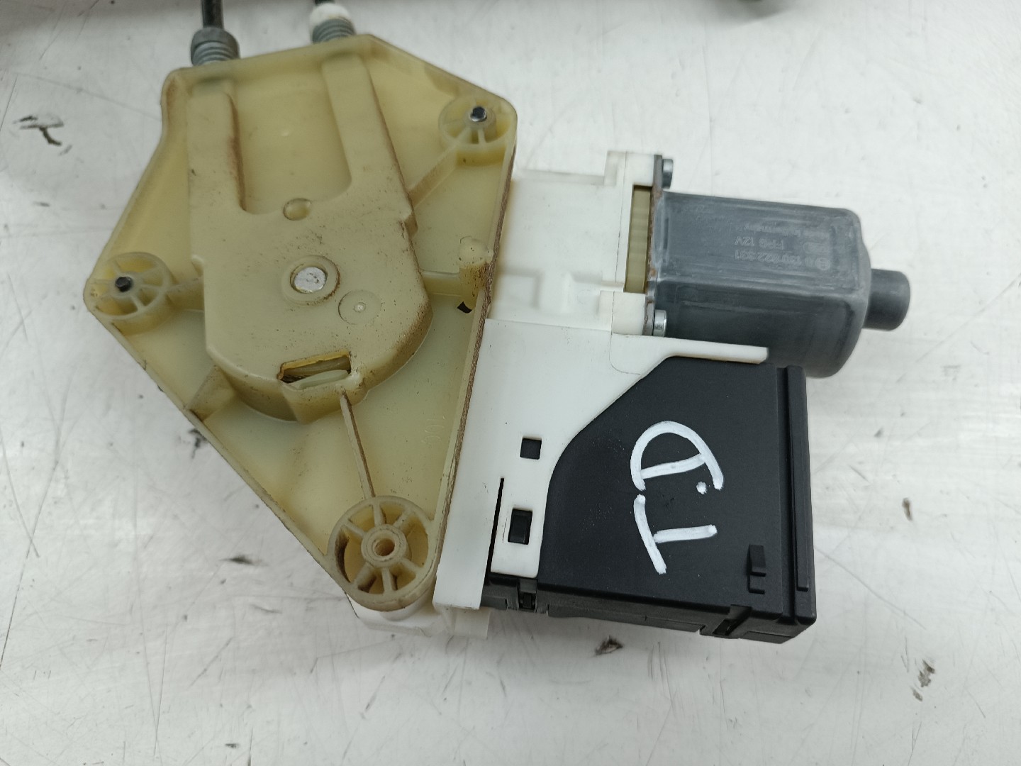 Motor e elevador de vidro trás direito RENAULT MEGANE III Grandtour (KZ0/1) | 08 -  Imagem-5