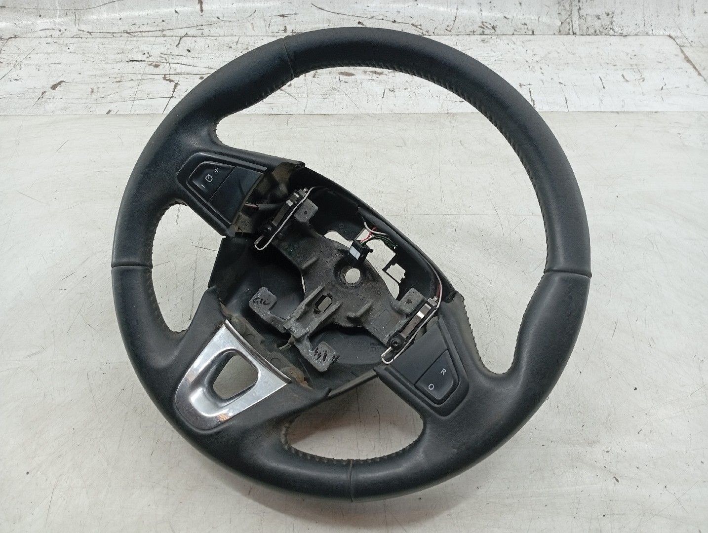 Volante RENAULT MEGANE III Grandtour (KZ0/1) | 08 -  Imagem-2