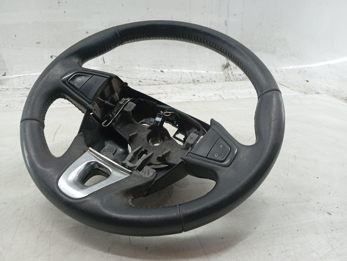 Volante RENAULT MEGANE III Grandtour (KZ0/1) | 08 -  Imagem-3