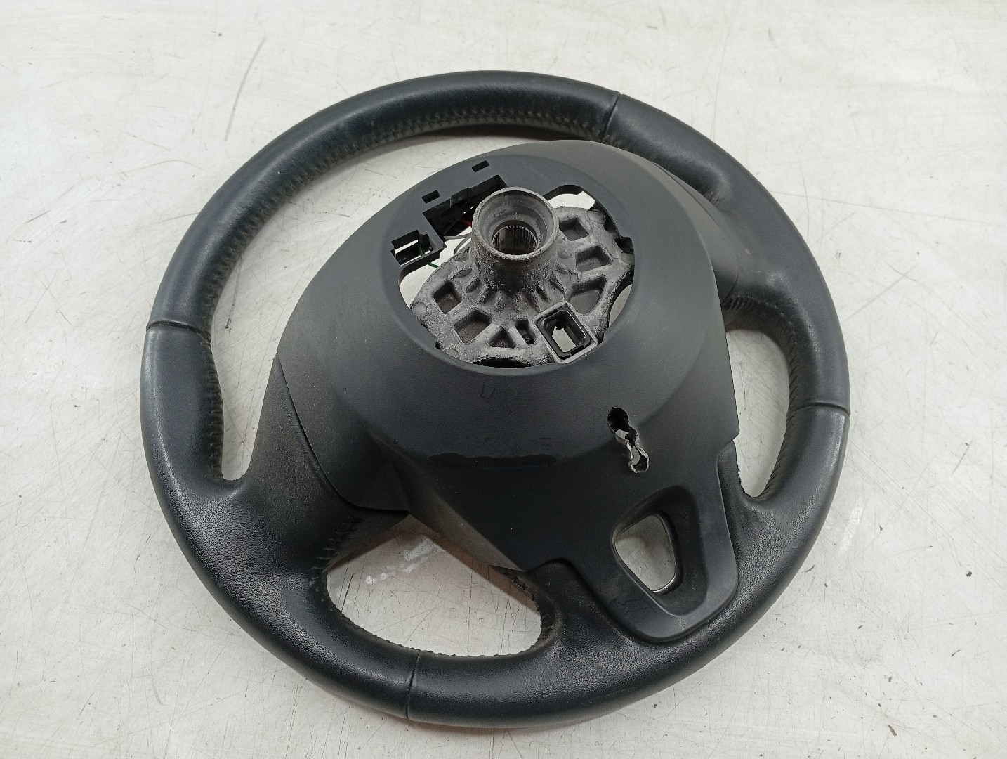 Volante RENAULT MEGANE III Grandtour (KZ0/1) | 08 -  Imagem-4