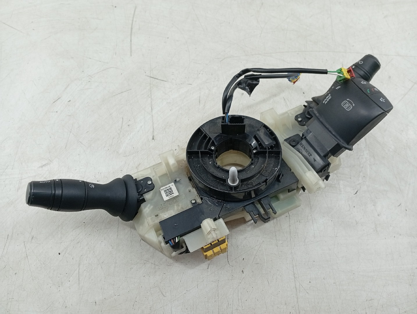 Comutador luzes,piscas,limp vidros e fita airbag RENAULT MEGANE III Grandtour (KZ0/1) | 08 -  Imagem-4