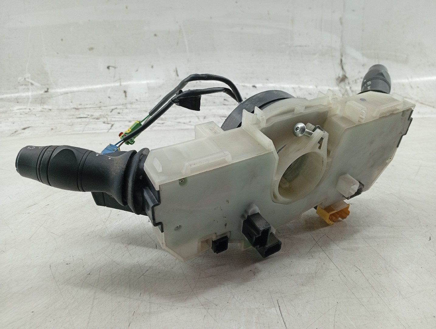 Comutador luzes,piscas,limp vidros e fita airbag RENAULT MEGANE III Grandtour (KZ0/1) | 08 -  Imagem-3