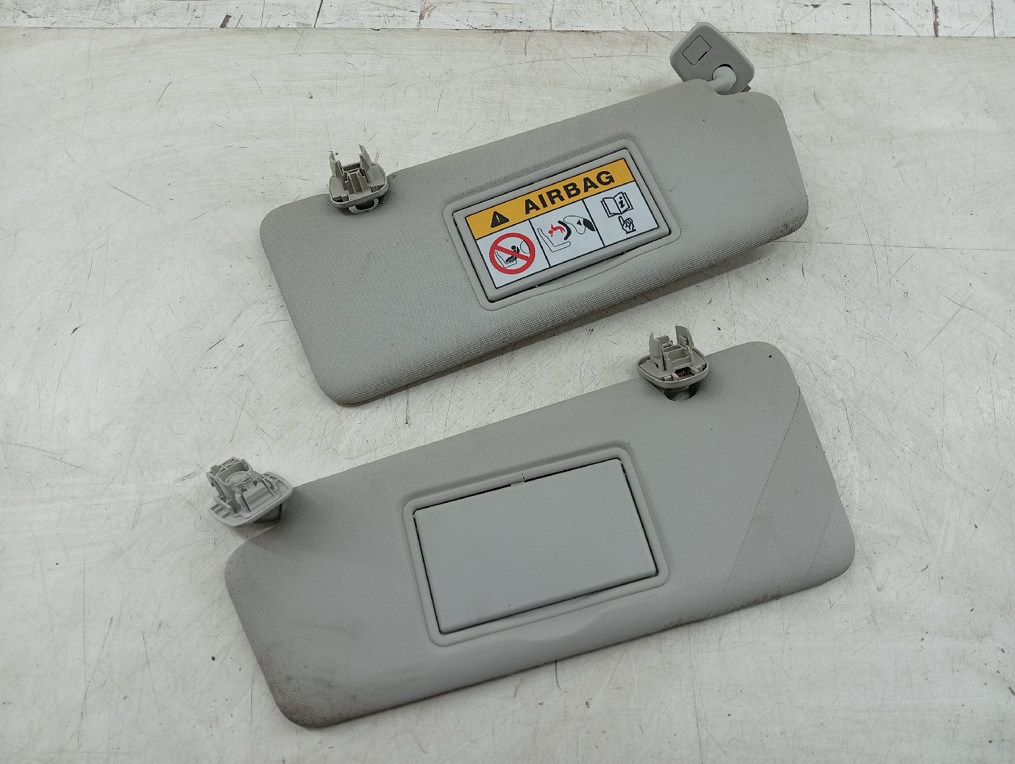 Palas de sol direita e esquerda RENAULT MEGANE III Grandtour (KZ0/1) | 08 - 