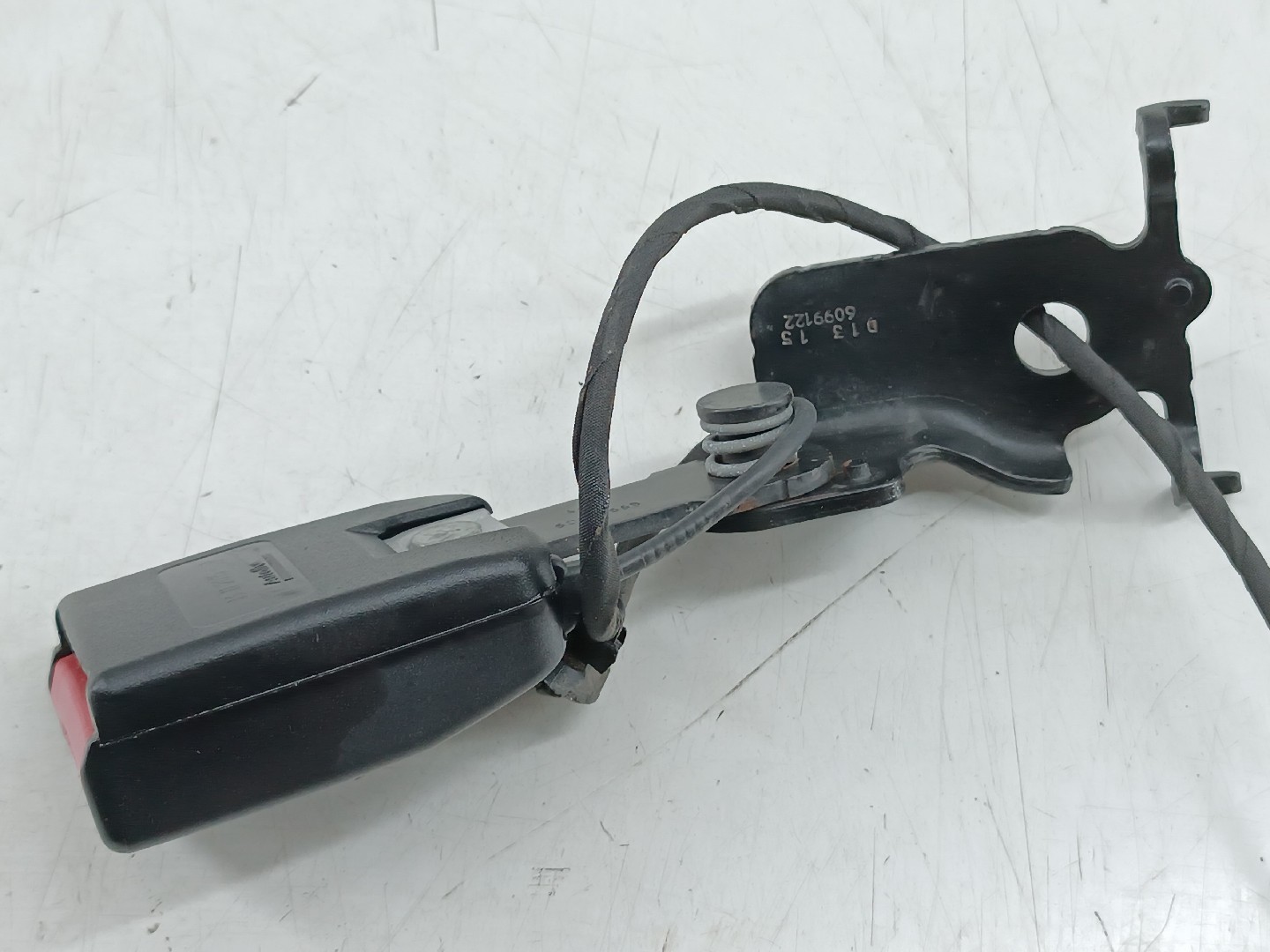 Encaixe cinto traseiro RENAULT MEGANE III Grandtour (KZ0/1) | 08 -  Imagem-2