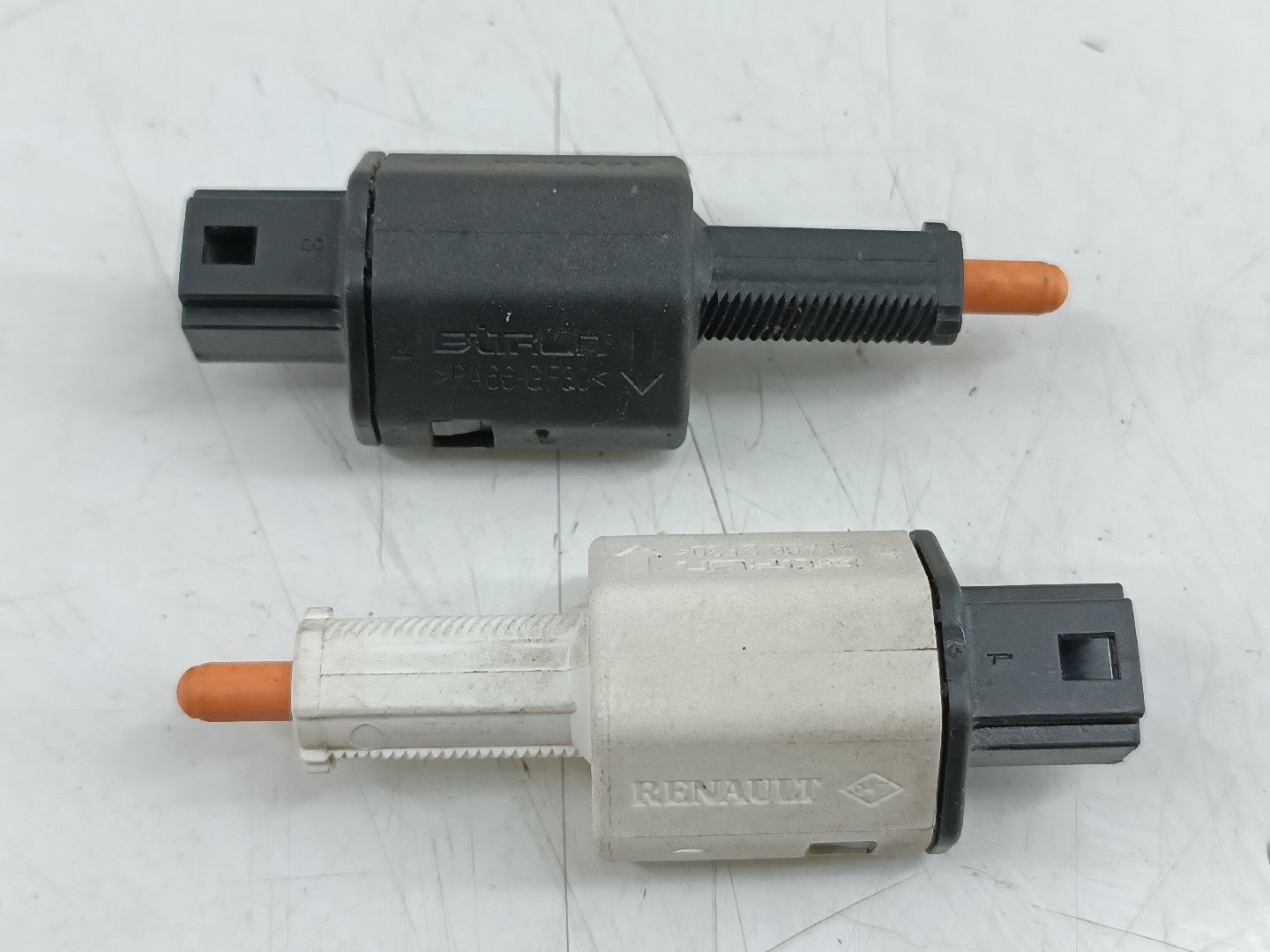 Interruptor RENAULT MEGANE III Grandtour (KZ0/1) | 08 - 