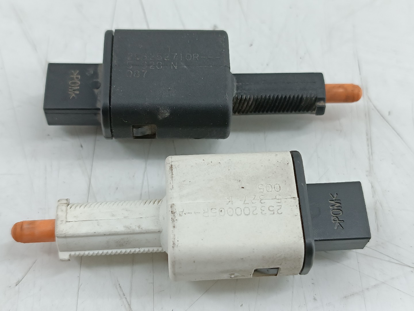 Interruptor RENAULT MEGANE III Grandtour (KZ0/1) | 08 -  Imagem-3