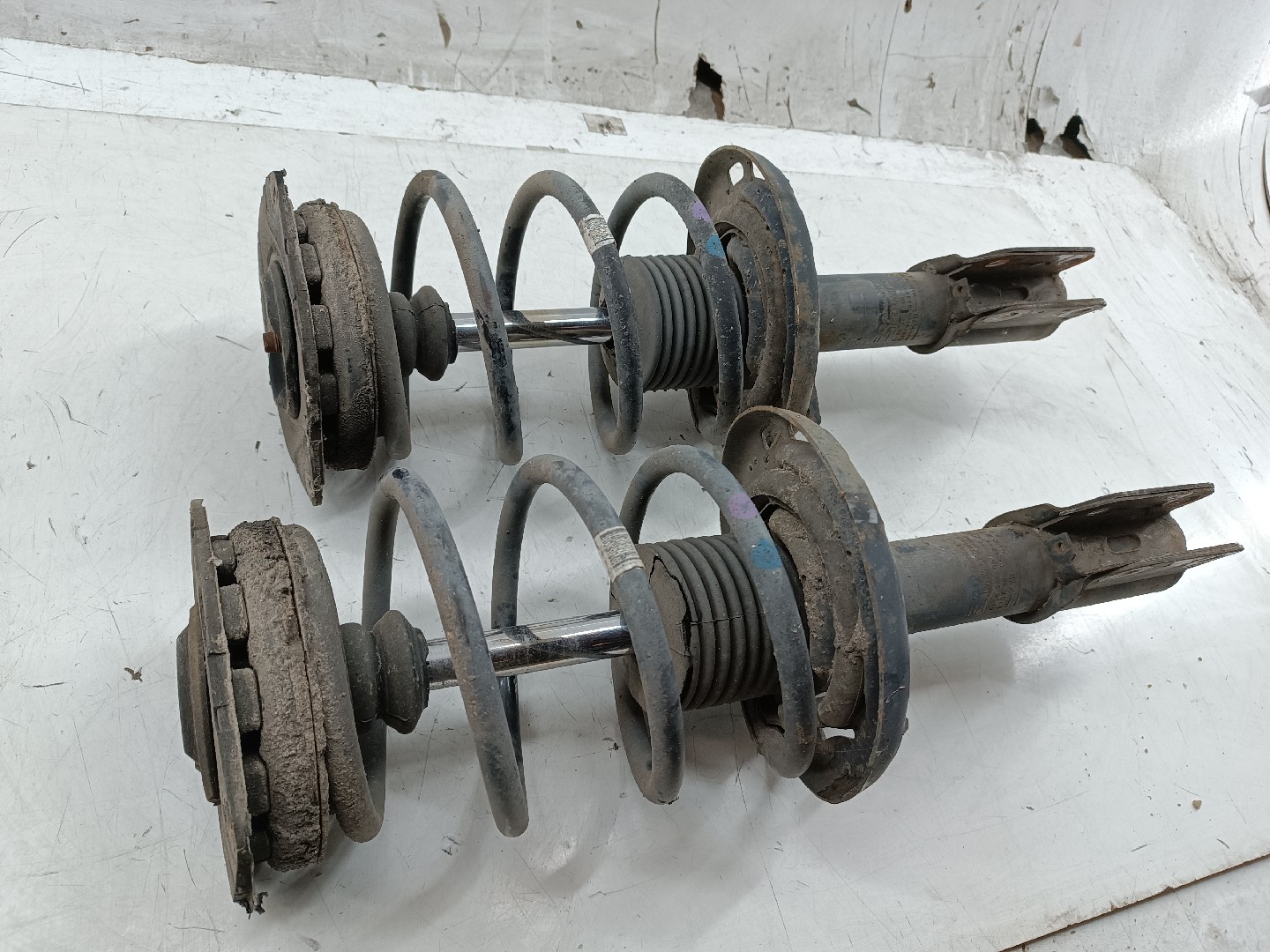 Amortecedores frente direito e esquerdo RENAULT MEGANE III Grandtour (KZ0/1) | 08 -  Imagem-5