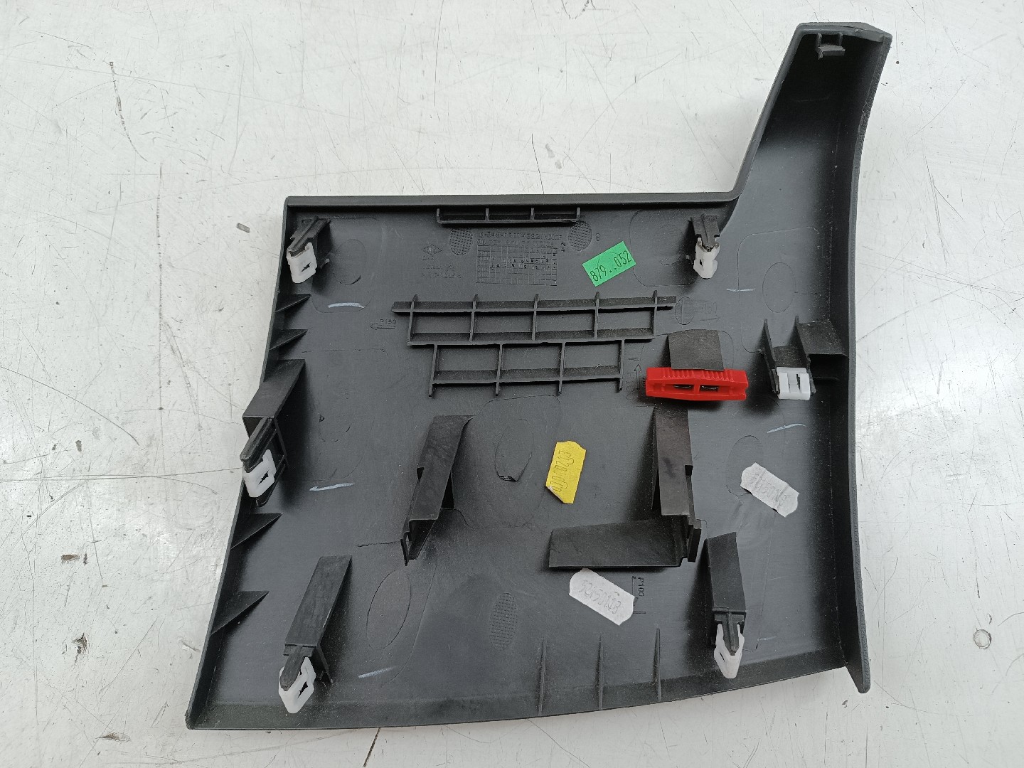 Painel / Tampa inferior esquerda CITROEN DS5 | 11 - 15