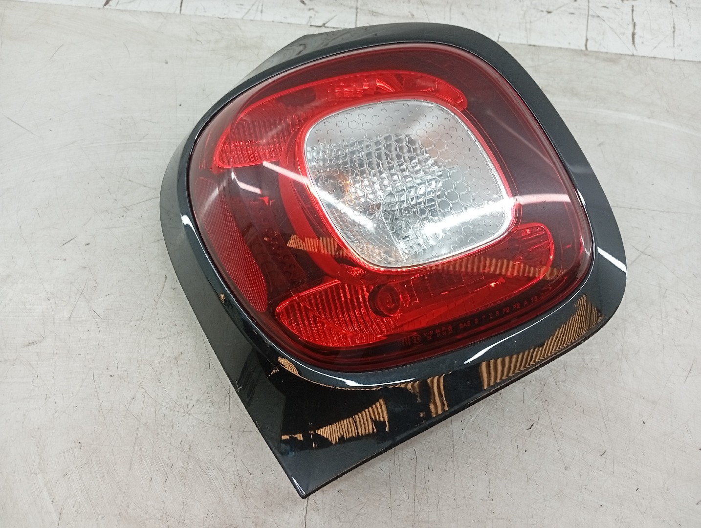 Farolim Stop Esquerdo SMART FORFOUR Hatchback (453) | 14 -  Imagem-8