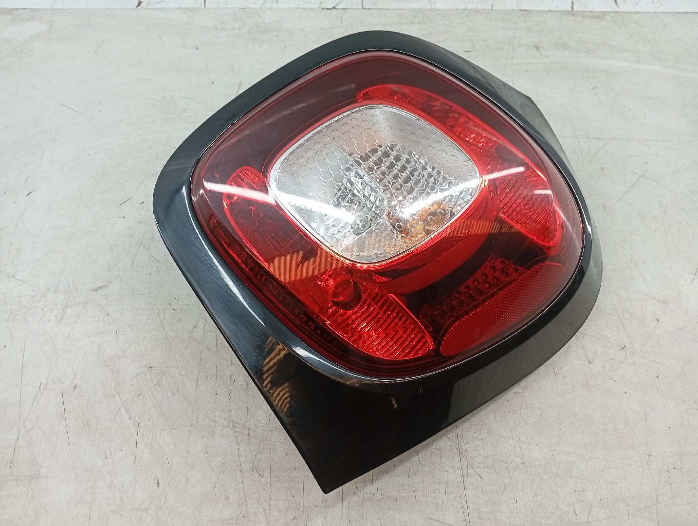 Farolim Stop Direito SMART FORFOUR Hatchback (453) | 14 - 