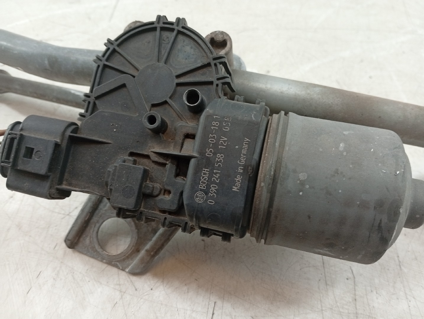 Motor Limpa Vidro Frente OPEL ASTRA H GTC (A04) | 05 - 10 Imagem-1